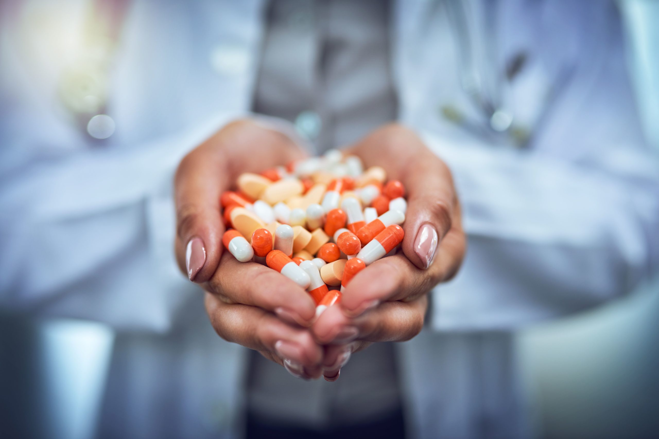 Top reasons to become a Pharmacy Technician